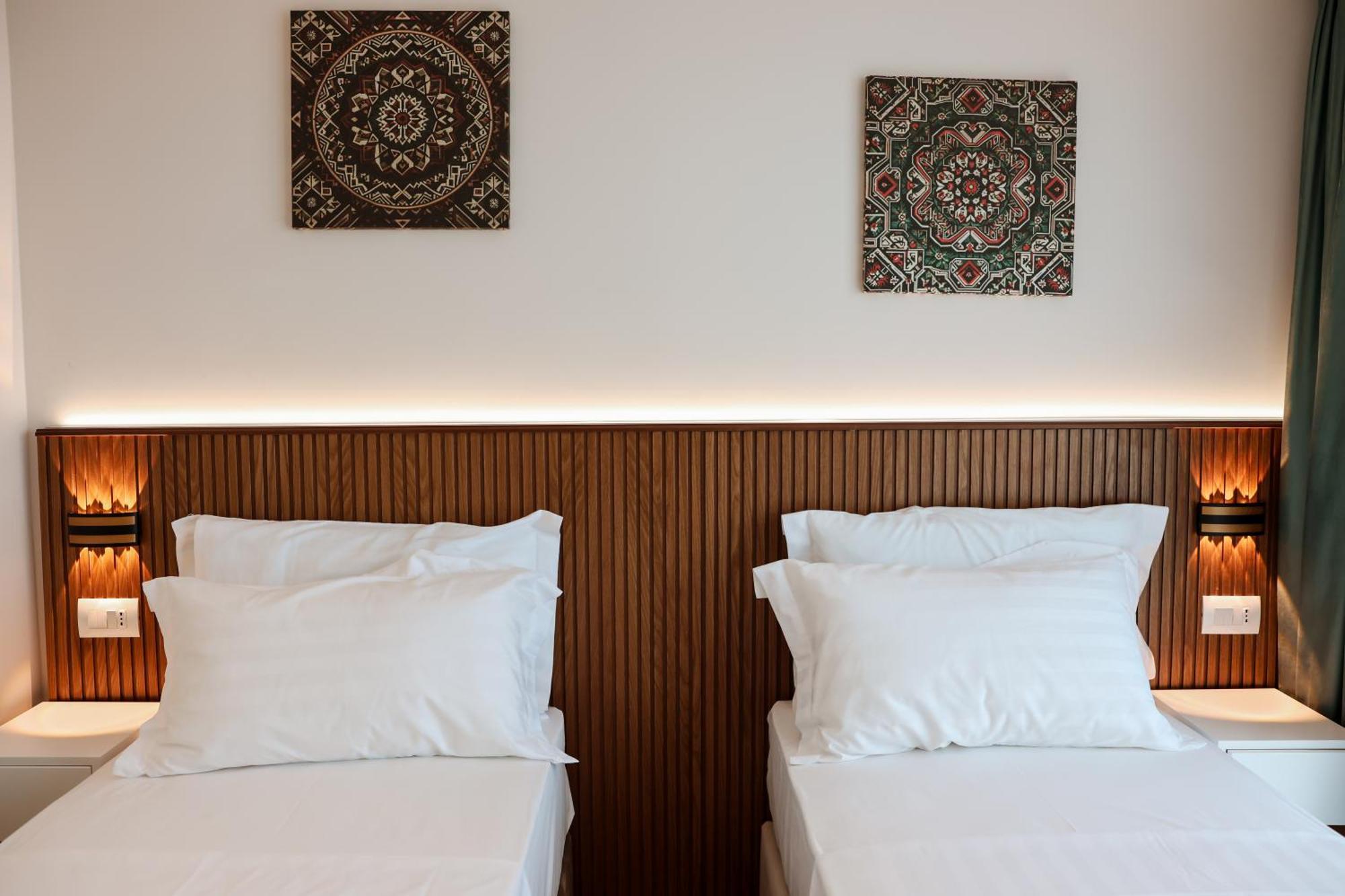 Kruja Townscape Rooms Exterior photo